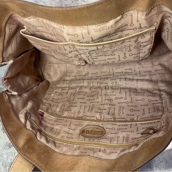 Fossil Reissue Bag Vintage Leather Weekender Satchel Key Charm - Picture 7 of 15